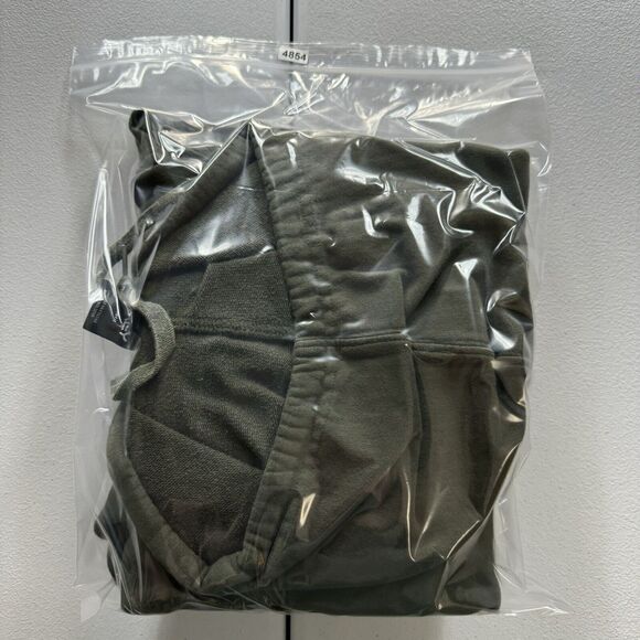 Oakley Embossed Logo Hoodie Men’s Large Green Tech Drawstring Sweatshirt Y2K - Picture 6 of 6